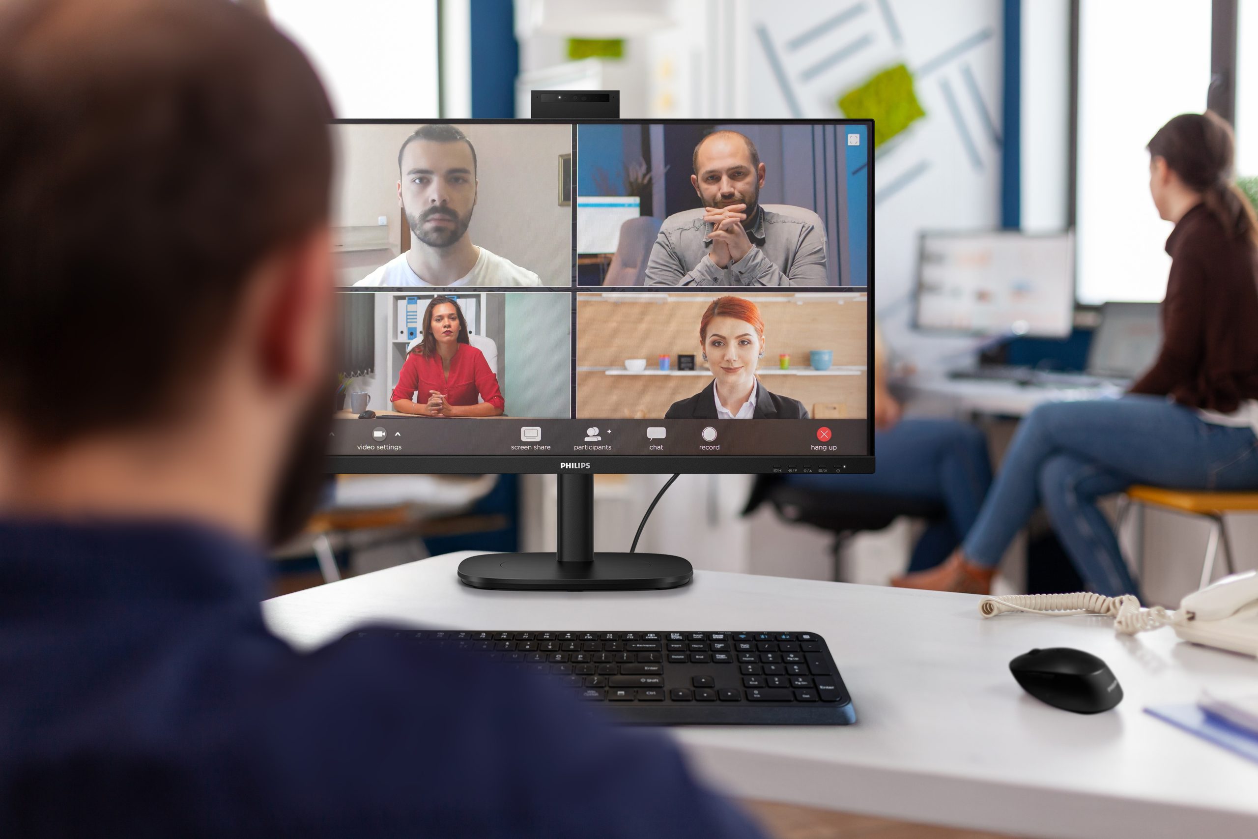 PHILIPS 32" (16:9) MONITOR, QHD IPS, HDMI, DP, USB(5), USB-C, LAN, WCAM, H/ADJ, 4YR - Image 13