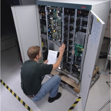 Schneider Electric WPMV-EZ-300 Maintenance Support Fee WPMV-EZ-30