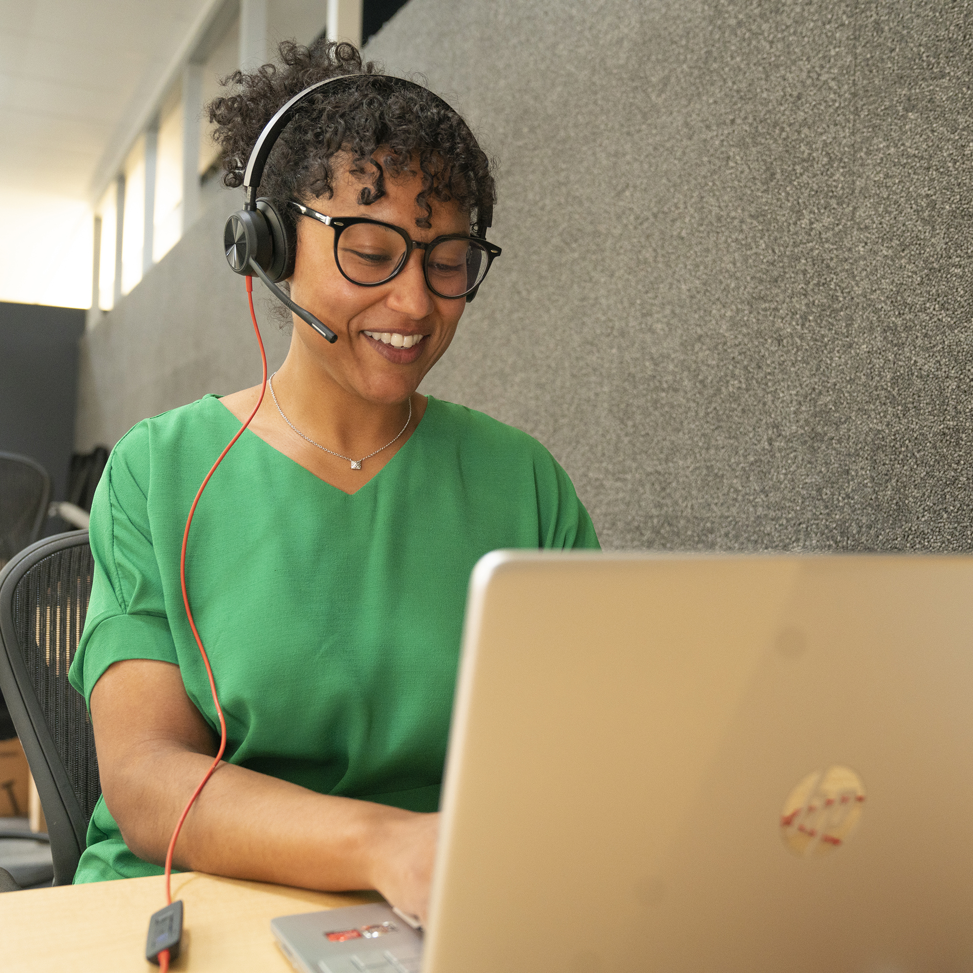 Poly Blackwire 8225 Stereo USB-C Headset Microsoft Teams Certified 8X225AA