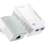 TP-Link 300mbps Av600 Wi-fi Powerline Extender Starter Kit 600mbps Homeplug Av 300mbps Wireless 2x100mbps Lan 2.4ghz 802.11bgn 300m Ran (TL-WPA4220 KIT)